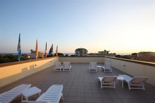 Hotel Riva Lido di Camaiore Kültér fotó